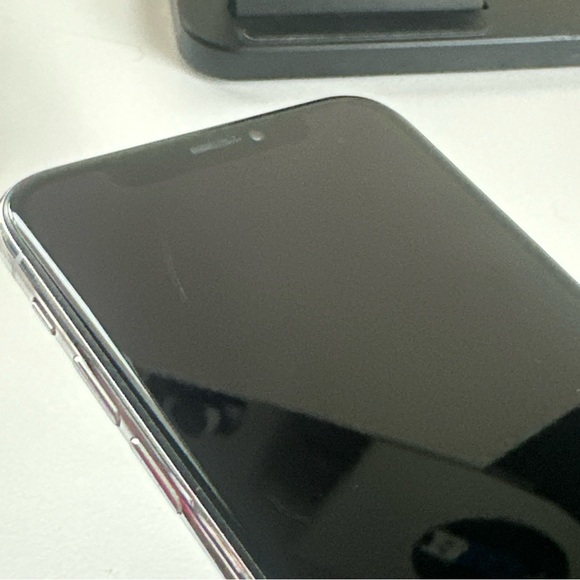 Apple iPhone X Silver 64GB Unlocked Very Good Condition With Extras - Picture 16 of 16